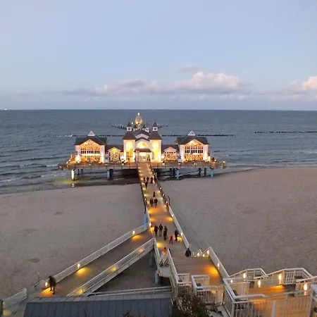 Kranichring In Negast Nahe Stralsund * Steinhagen (Vorpommern-Rugen)